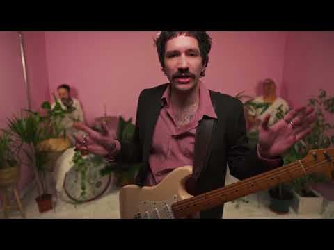 Miniatura del vídeo de BANANI