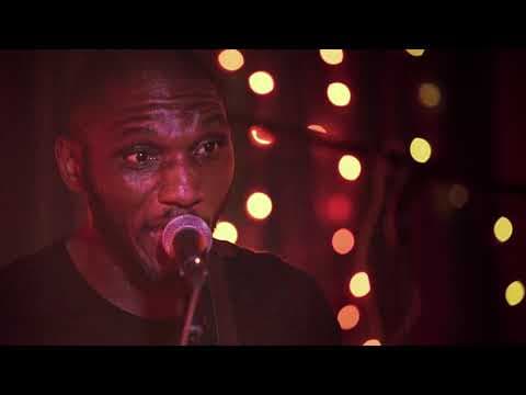 Miniatura del vídeo de CEDRIC BURNSIDE