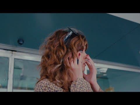 Miniatura del vídeo de JORDANA B