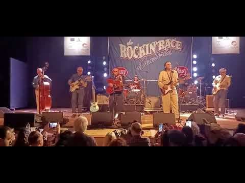 Miniatura del vídeo de JUEVES