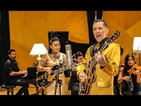 Miniatura del vídeo de LOS CORONAS (LA PÈRGOLA - LA MARINA)