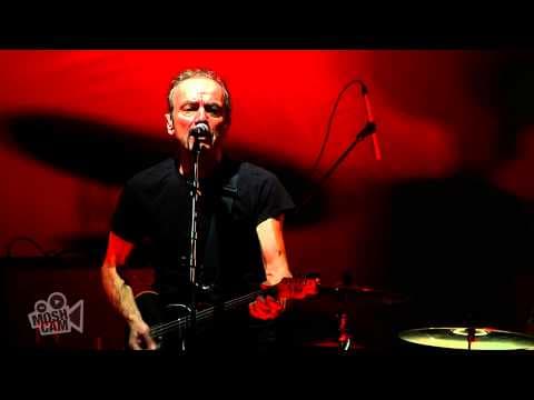 Miniatura del vídeo de HUGH CORNWELL