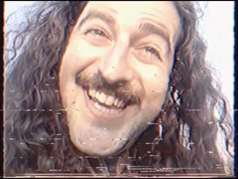 Miniatura del vídeo de SANTA COMPANHA