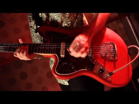 Miniatura del vídeo de UKELELE ZOMBIES +THE SISTEMINES