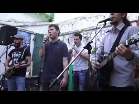 Miniatura del vídeo de LOS WHISTLES +LICOR DE FARDACHO +VERSION-Z