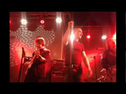 Miniatura del vídeo de REVIVAL